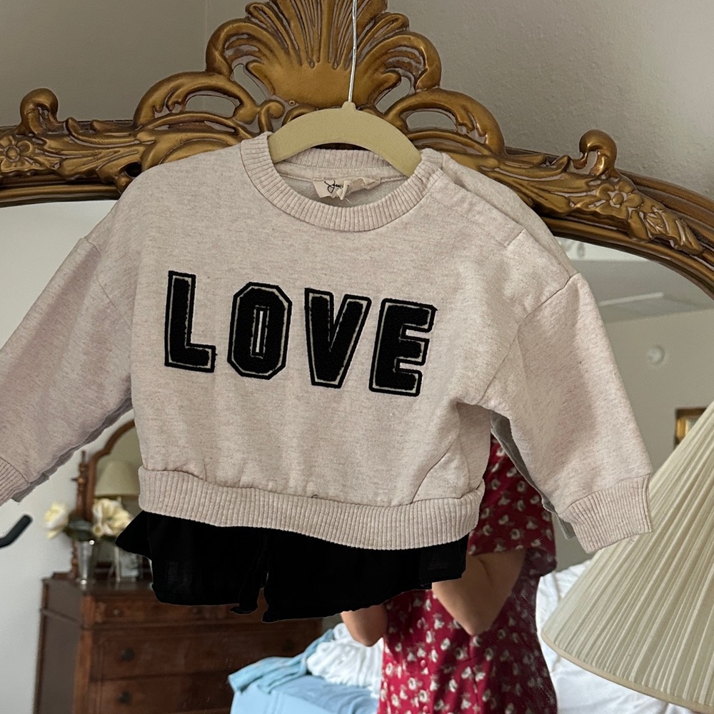 Jessica Simpson black and cream love sweater size 12 months